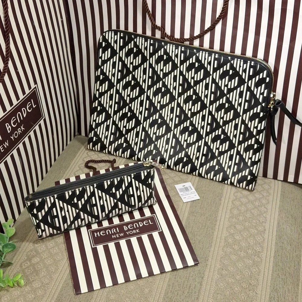 Bundle Henri Bendel West 57th Modern Monogram 13